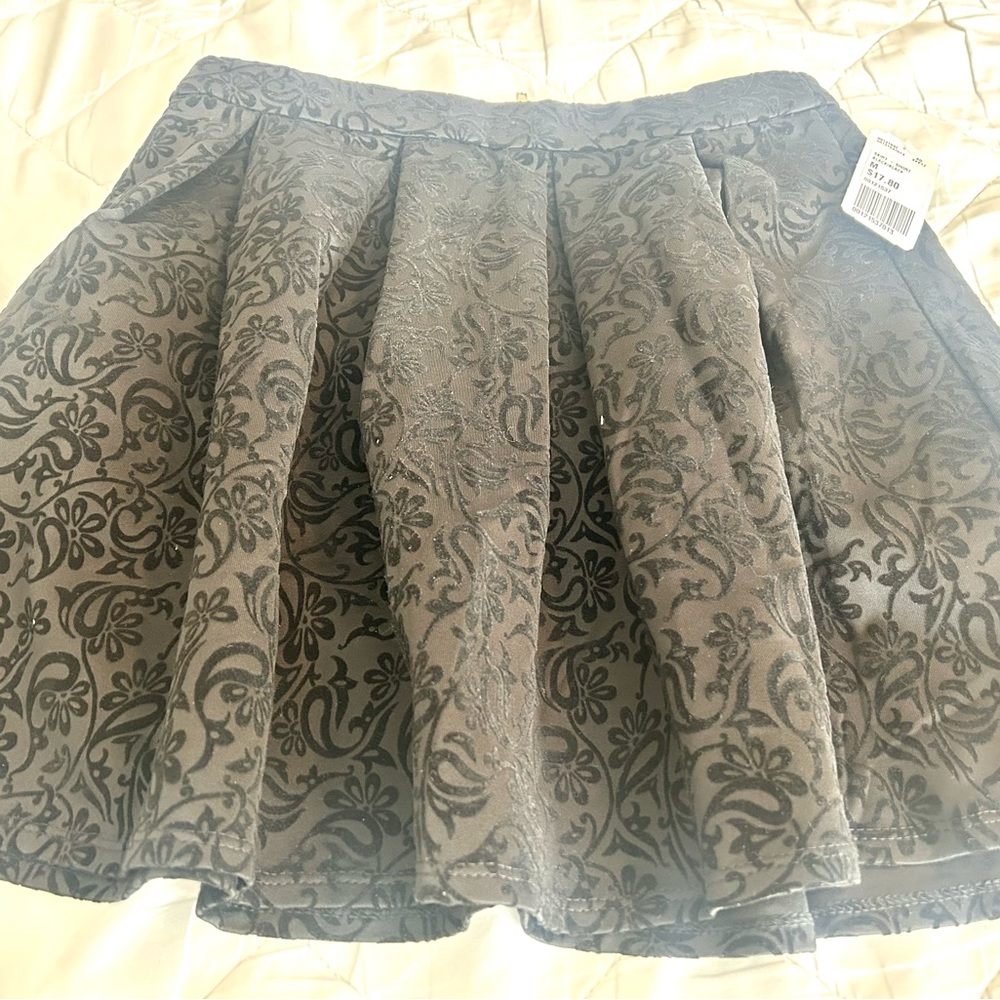 Elegant Black Floral Skirt